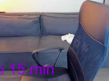 girl
        lisa_roses cam image #39906