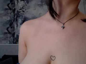 girl
        misalumia cam image #61372