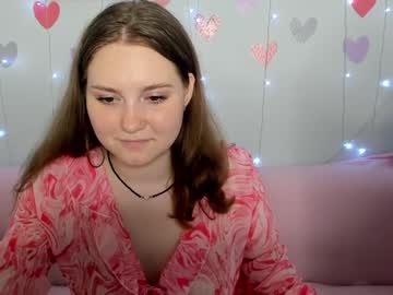 girl
        sshy_dream cam image #180582