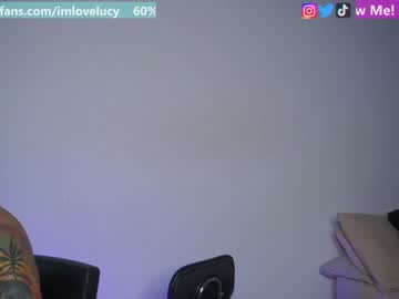 couple
        lovelucy2022 cam image #47033