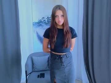 girl
        katiebossom cam image #189055
