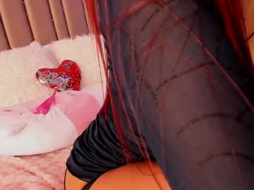 girl
        evagomez cam image #19780