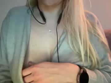 girl
        feralyn cam image #154458
