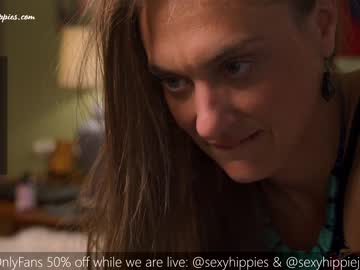 couple
        sexyhippies cam image #26877