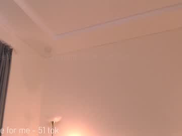 girl
        yourlovelykat cam image #211832