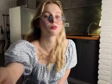 girl
        ellizabetta cam image #183421
