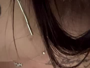 girl
        elisabethaltimus cam image #88161