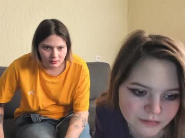 girl
        yourjessi cam image #66749
