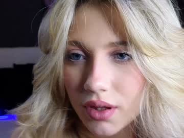 girl
        hanny_ahegao cam image #219035