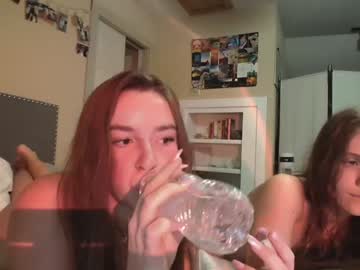 girl
        tiffany_samantha cam image #93605