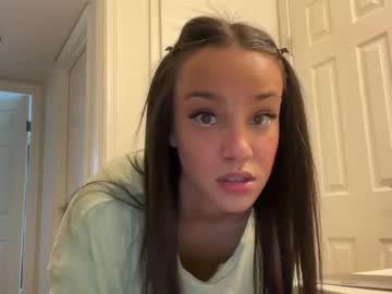 girl
        briannay0unggg cam image #79001