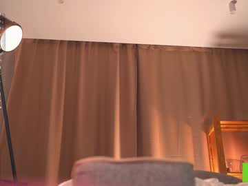 girl
        oke_doke cam image #1740