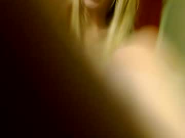 couple
        lovegremlins cam image #60102