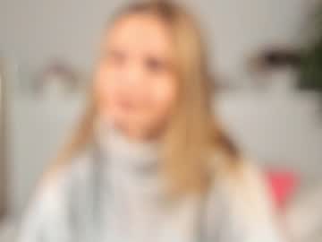 girl
        oliviasolis cam image #52350