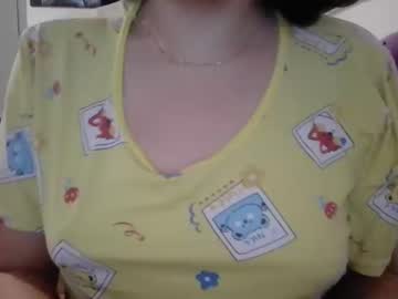 girl
        shir_ cam image #99980