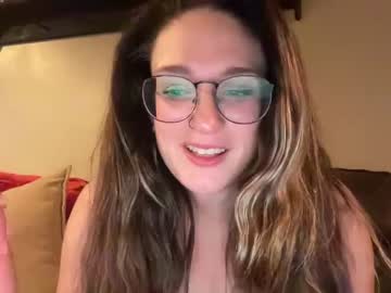 girl
        baby_girl_sub cam image #141921