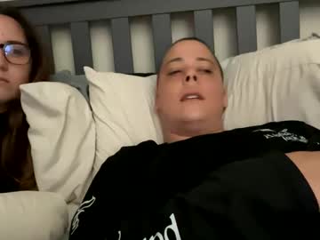 couple
        daddyzaddy93 cam image #244108