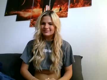 girl
        lacyxtate cam image #20843