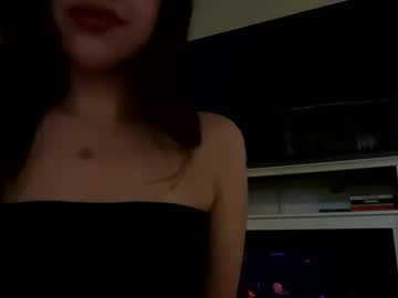 girl
        caligurlss cam image #41633