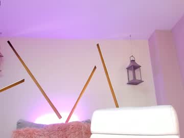 girl
        juliaparkerx cam image #67033