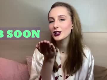 girl
        mia_little_witch cam image #186961