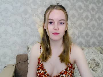 girl
        bae_cake cam image #83562