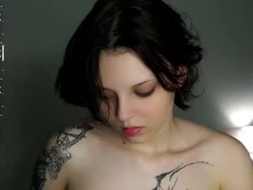 girl
        sabinekansky cam image #63745