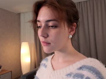 girl
        taytehamlet cam image #152852