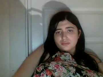 girl
        pbtlove cam image #129586