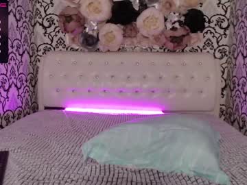 girl
        victoria_carterr cam image #90590