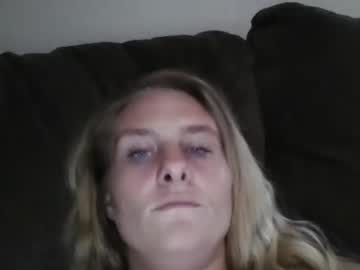 girl
        xreb94xx cam image #179205