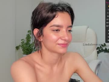 girl
        lindalovecam cam image #27068