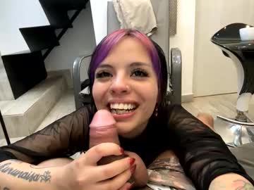 couple
        bigbacs cam image #223774