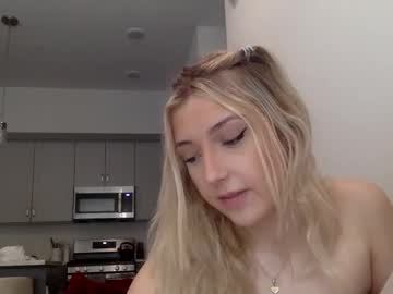 girl
        madiexcuslive cam image #244518