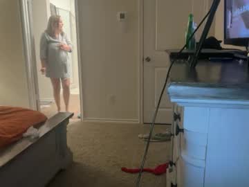 girl
        theoneandonlyava cam image #43396