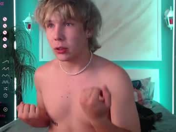 couple
        netflix_and_chilll cam image #178514