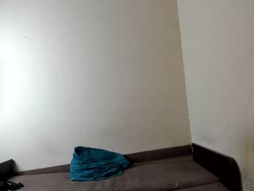 couple
        bany_lee cam image #46052