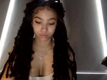 girl
        amber___diamond cam image #36192