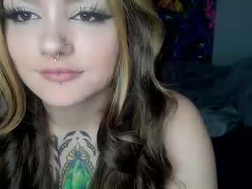 girl
        moonwitch6 cam image #96925