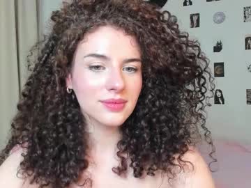 girl
        brookchills cam image #41869