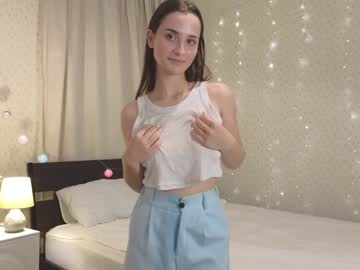 girl
        taitevett cam image #204074