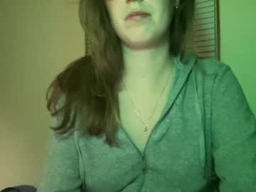 girl
        olivejane123 cam image #212782