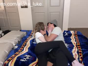 couple
        alpha_luke cam image #43044