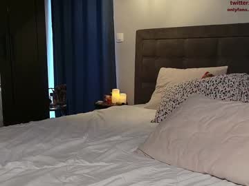 girl
        karlaowliam cam image #261201
