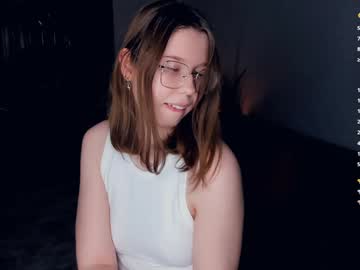 girl
        carnal_k1ss_ cam image #214382