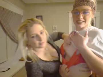 couple
        ghettogagginbabygirl cam image #52501