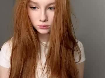 girl
        foxxx_tail cam image #244772