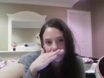girl
        missdizzydes cam image #178465