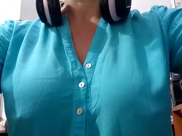 girl
        cheatinwife cam image #22462