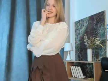 girl
        _candy_shop__ cam image #128227